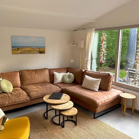 Gemuetliches, Helles Ferienhaus Mit Privatem Garten In Gepflegtem Ferienpark Warmenhuizen Buitenkant foto