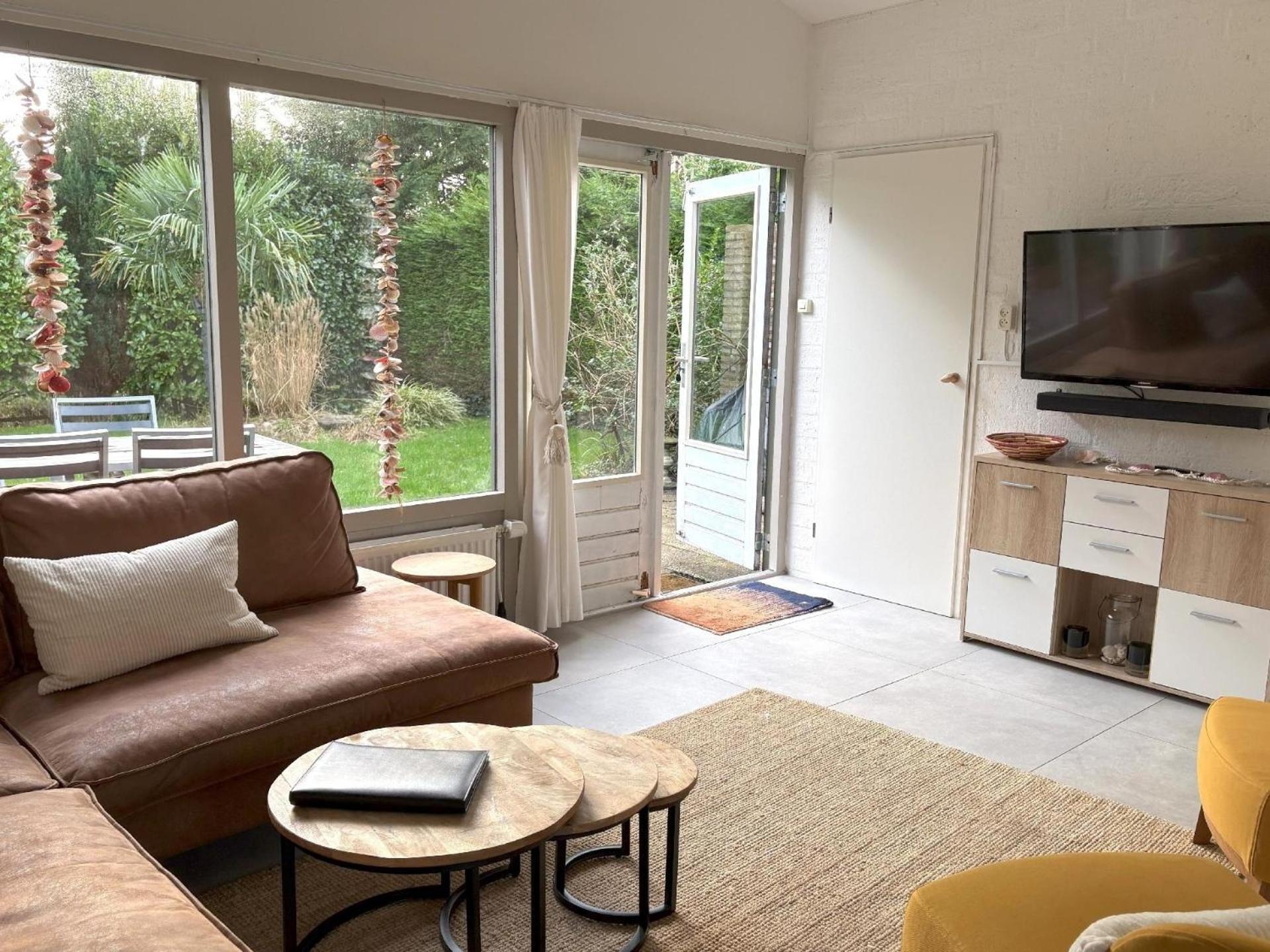 Gemuetliches, Helles Ferienhaus Mit Privatem Garten In Gepflegtem Ferienpark Warmenhuizen Buitenkant foto